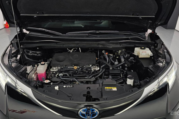 2023 Toyota Sienna с пробегом 46 242 км