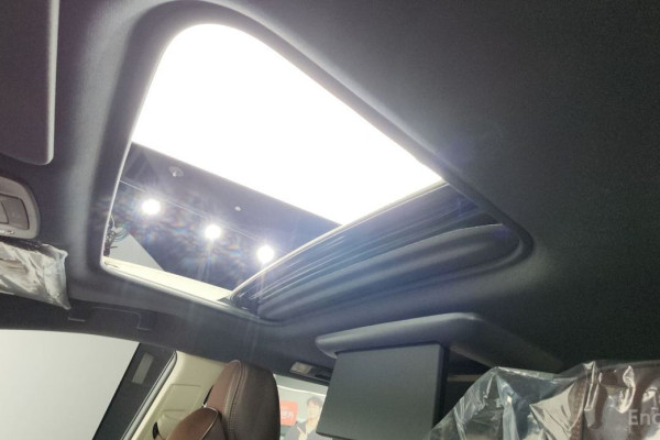 2023 Toyota Sienna с пробегом 44 673 км