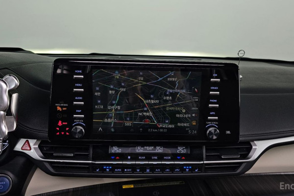 2023 Toyota Sienna с пробегом 46 242 км