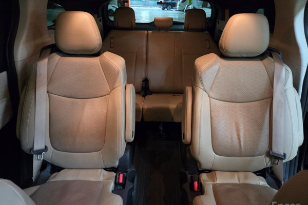 2022 Toyota Sienna с пробегом 42 271 км