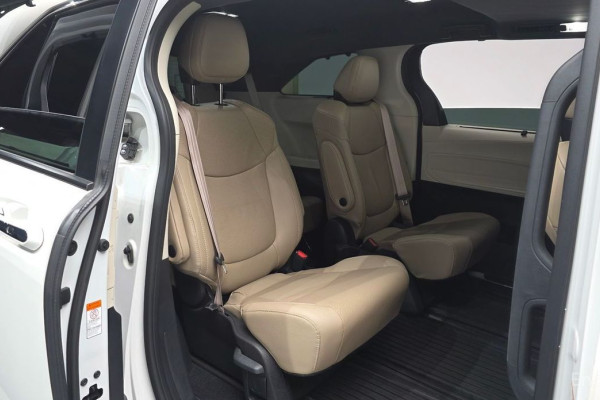 2021 Toyota Sienna с пробегом 73 186 км