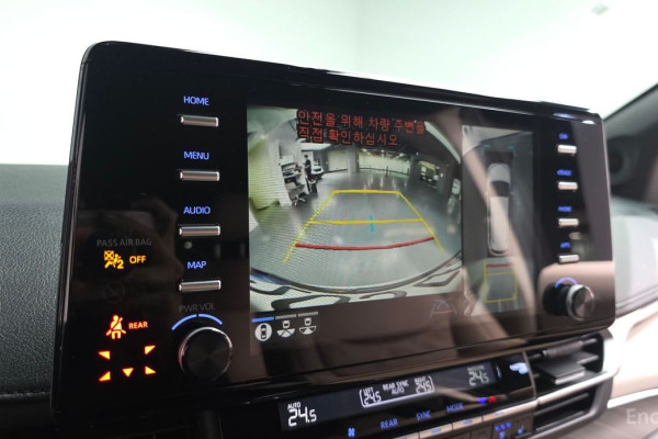 2021 Toyota Sienna с пробегом 73 186 км