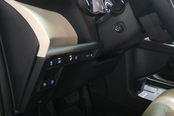 2021 Toyota Sienna с пробегом 73 186 км