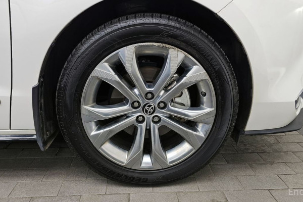 2021 Toyota Sienna с пробегом 67 333 км