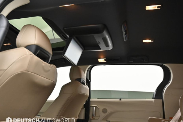 2021 Toyota Sienna с пробегом 38 000 км