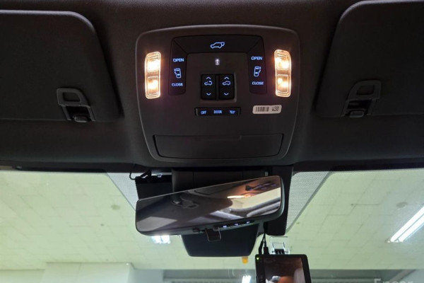 2022 Toyota Sienna с пробегом 42 271 км