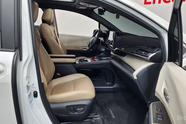 2021 Toyota Sienna с пробегом 97 934 км