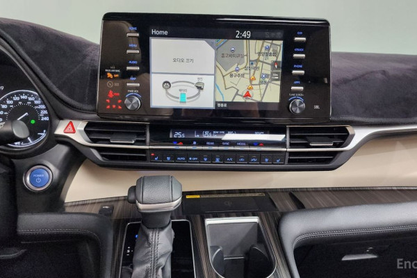 2021 Toyota Sienna с пробегом 97 934 км