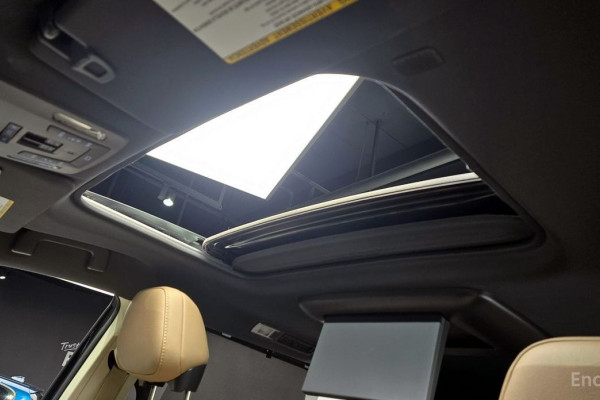 2021 Toyota Sienna с пробегом 47 923 км