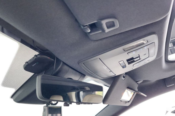 2021 Toyota Sienna с пробегом 97 934 км