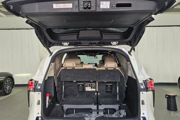 2021 Toyota Sienna с пробегом 67 333 км