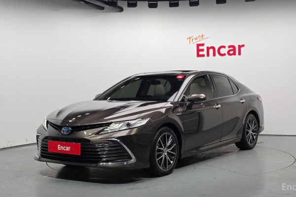 2021 Toyota Camry с пробегом 63 794 км