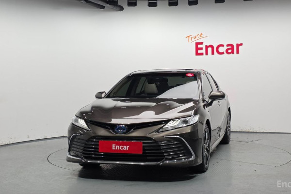 2021 Toyota Camry с пробегом 63 794 км