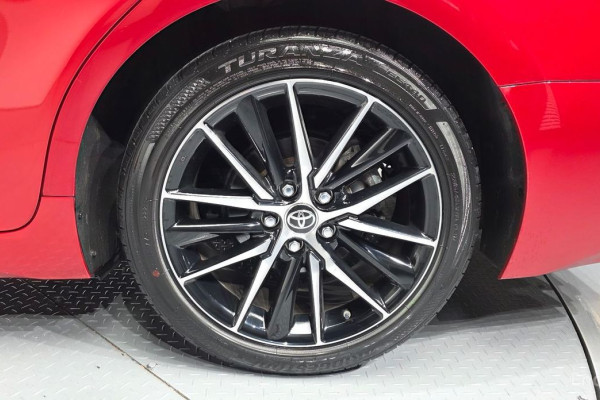 2021 Toyota Camry с пробегом 57 006 км