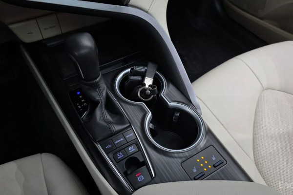 2021 Toyota Camry с пробегом 63 794 км