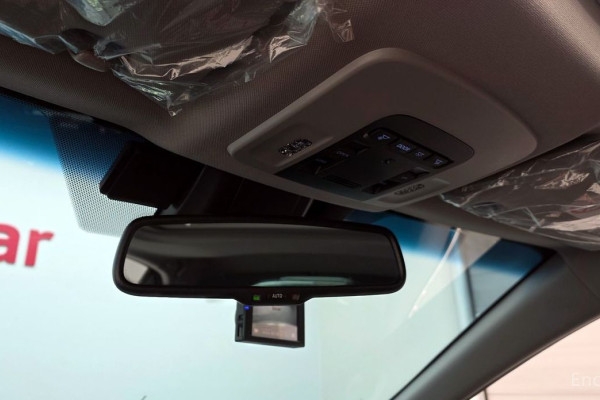 2023 Toyota Camry с пробегом 13 356 км