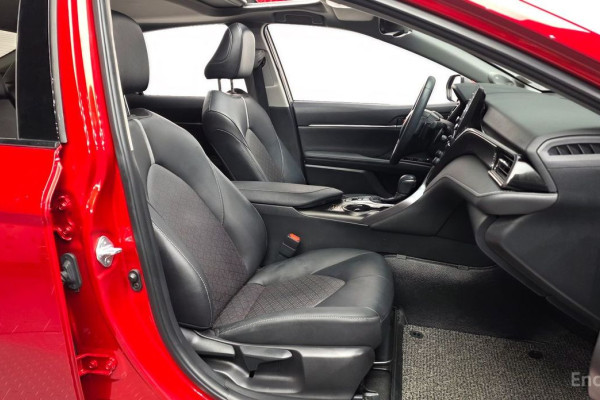 2021 Toyota Camry с пробегом 57 006 км