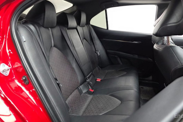 2021 Toyota Camry с пробегом 57 006 км