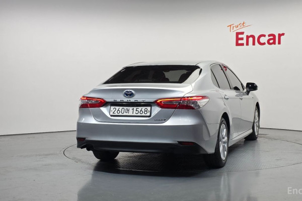 2021 Toyota Camry с пробегом 51 476 км