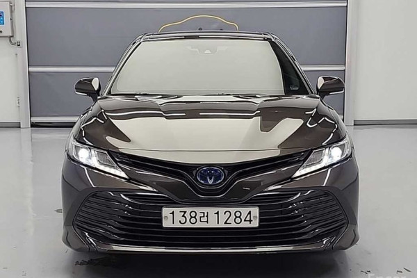 2021 Toyota Camry с пробегом 62 738 км