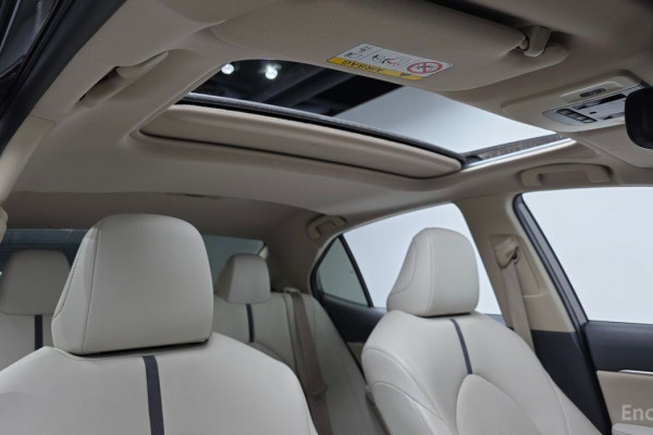 2021 Toyota Camry с пробегом 63 794 км