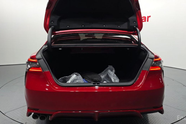 2021 Toyota Camry с пробегом 57 006 км