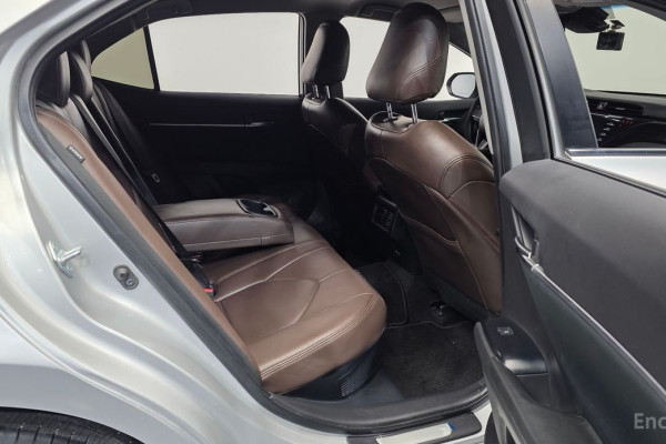 2021 Toyota Camry с пробегом 51 476 км