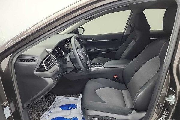 2021 Toyota Camry с пробегом 62 738 км