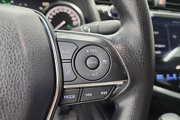 2021 Toyota Camry с пробегом 62 738 км