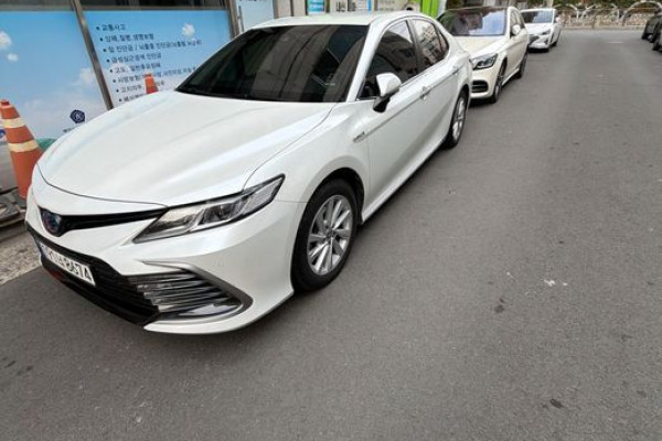 2022 Toyota Camry с пробегом 70 000 км