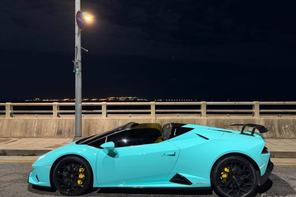 2023 Lamborghini Huracán с пробегом 9 300 км