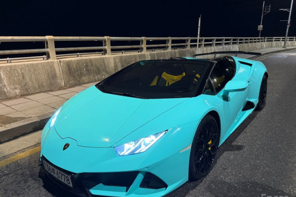 2023 Lamborghini Huracán с пробегом 9 300 км