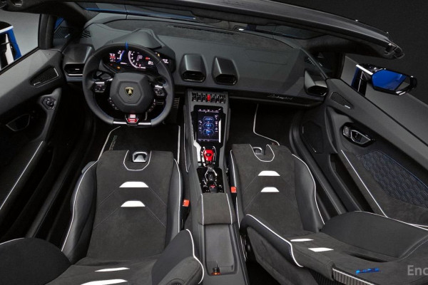 2023 Lamborghini Huracán с пробегом 562 км