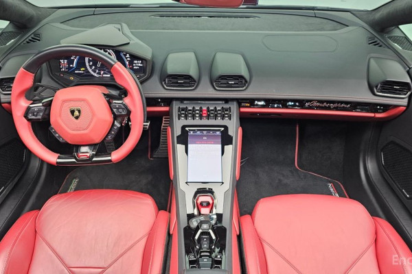 2023 Lamborghini Huracán с пробегом 25 742 км