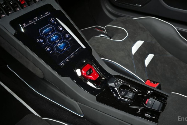 2023 Lamborghini Huracán с пробегом 562 км