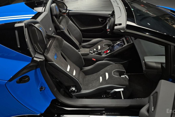 2023 Lamborghini Huracán с пробегом 562 км