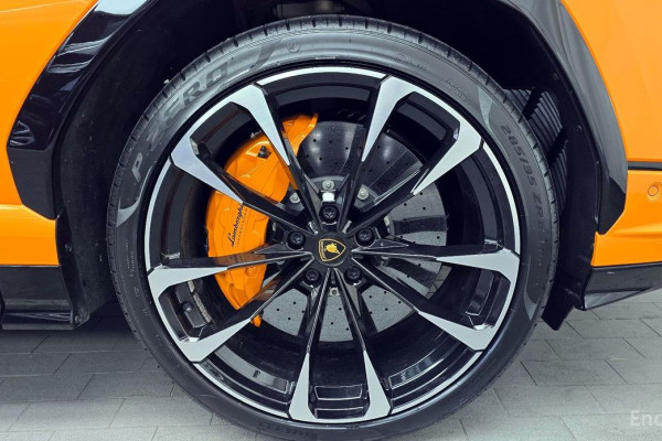 2024 Lamborghini Urus с пробегом 14 945 км