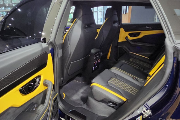 2025 Lamborghini Urus с пробегом 51 км