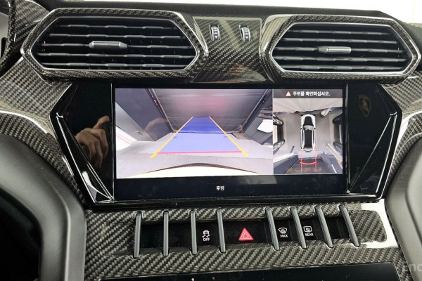 2023 Lamborghini Urus с пробегом 4 500 км