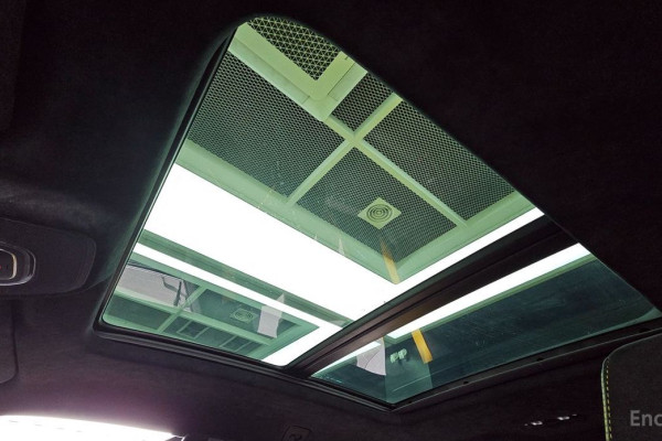 2023 Lamborghini Urus с пробегом 4 500 км