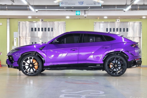 2024 Lamborghini Urus с пробегом 6 500 км
