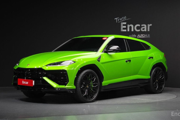 2025 Lamborghini Urus с пробегом 1 384 км