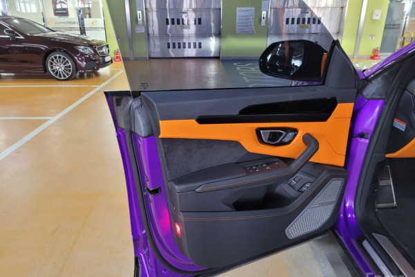 2024 Lamborghini Urus с пробегом 6 500 км