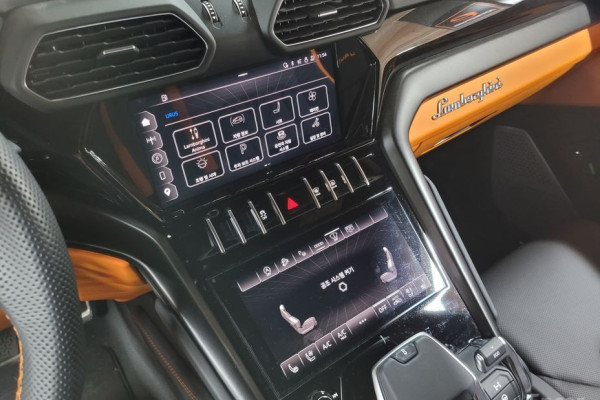 2024 Lamborghini Urus с пробегом 6 500 км