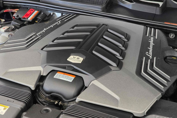 2024 Lamborghini Urus с пробегом 11 980 км