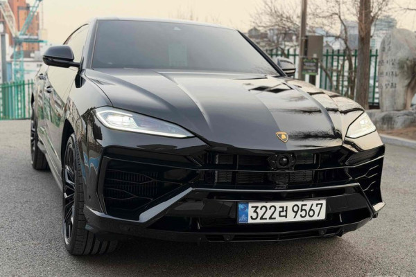 2026 Lamborghini Urus с пробегом 40 км