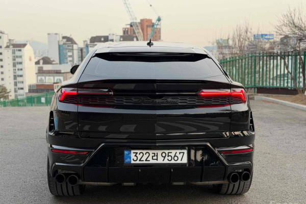 2026 Lamborghini Urus с пробегом 40 км