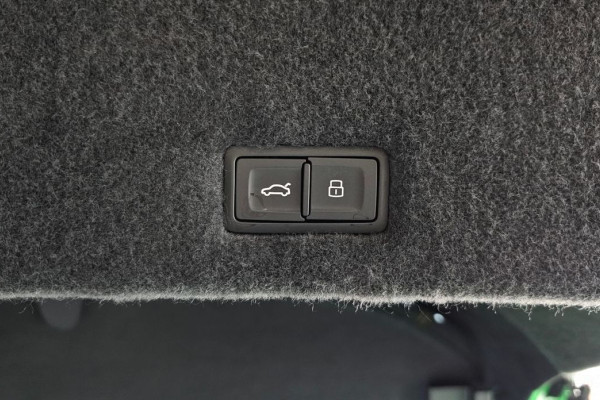 2024 Lamborghini Urus с пробегом 10 562 км