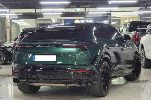 2024 Lamborghini Urus с пробегом 6 500 км