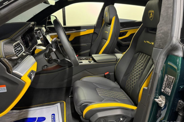 2024 Lamborghini Urus с пробегом 6 500 км